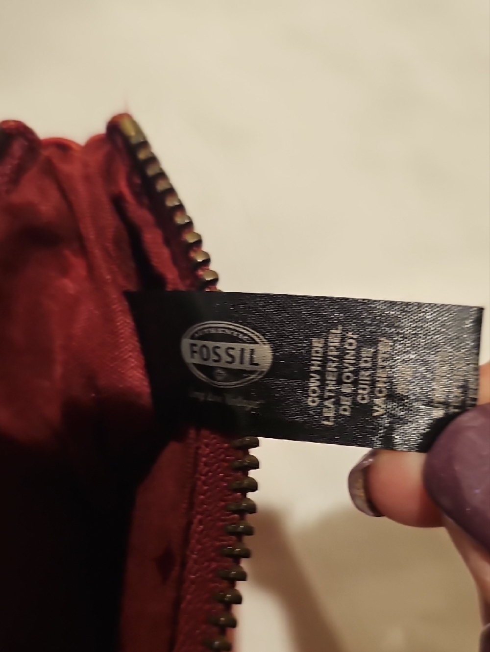 Fossil Red Leather Zip Clutch Wallet - Picture 11 of 12